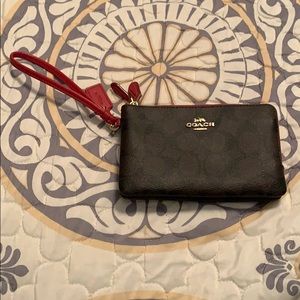 Coach Double Corner Zip Wristlet